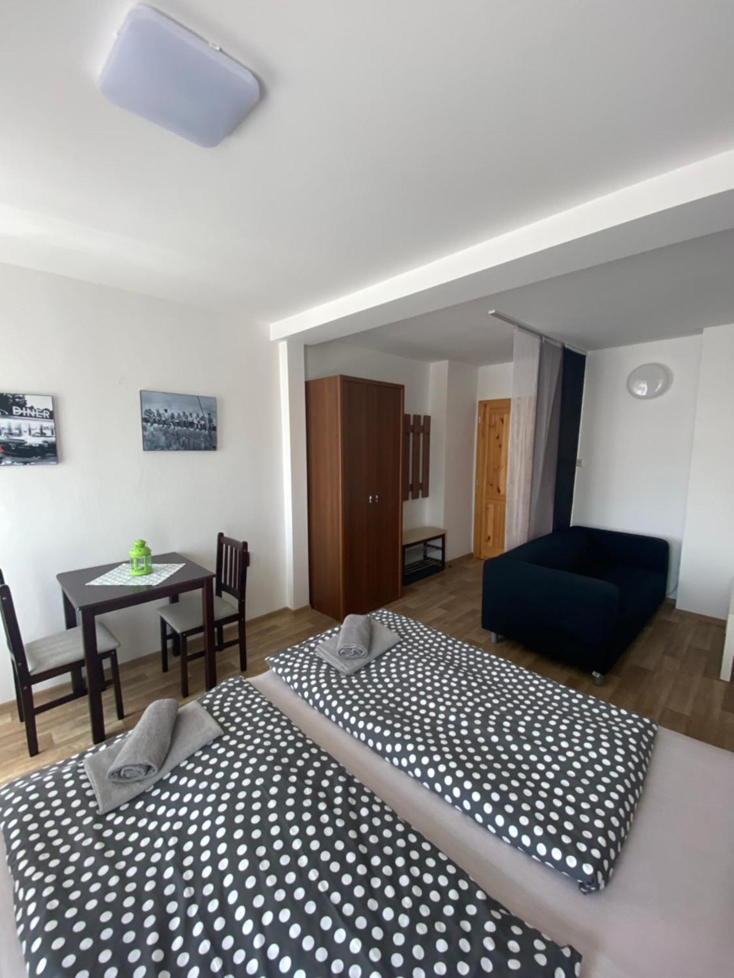 Lipno Wave Hotel แชร์นาฟ โปชูมาวี ภายนอก รูปภาพ